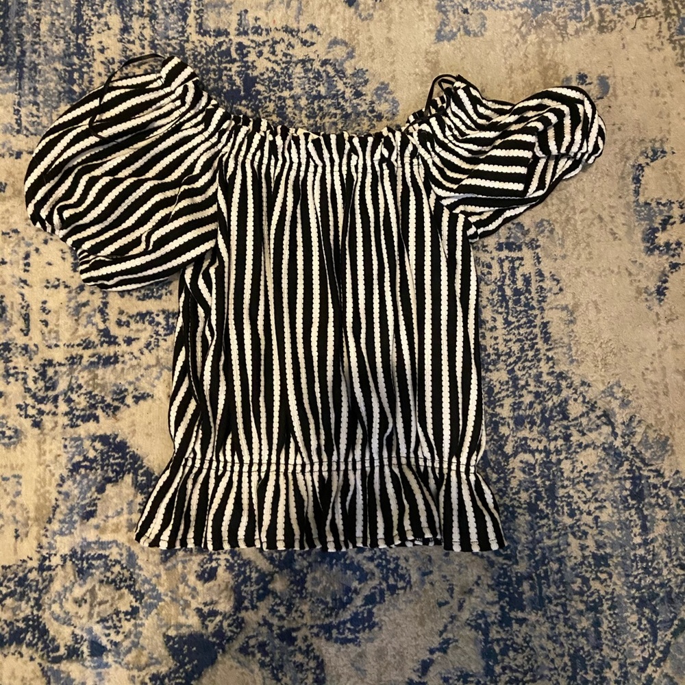 H&M off the shoulder top